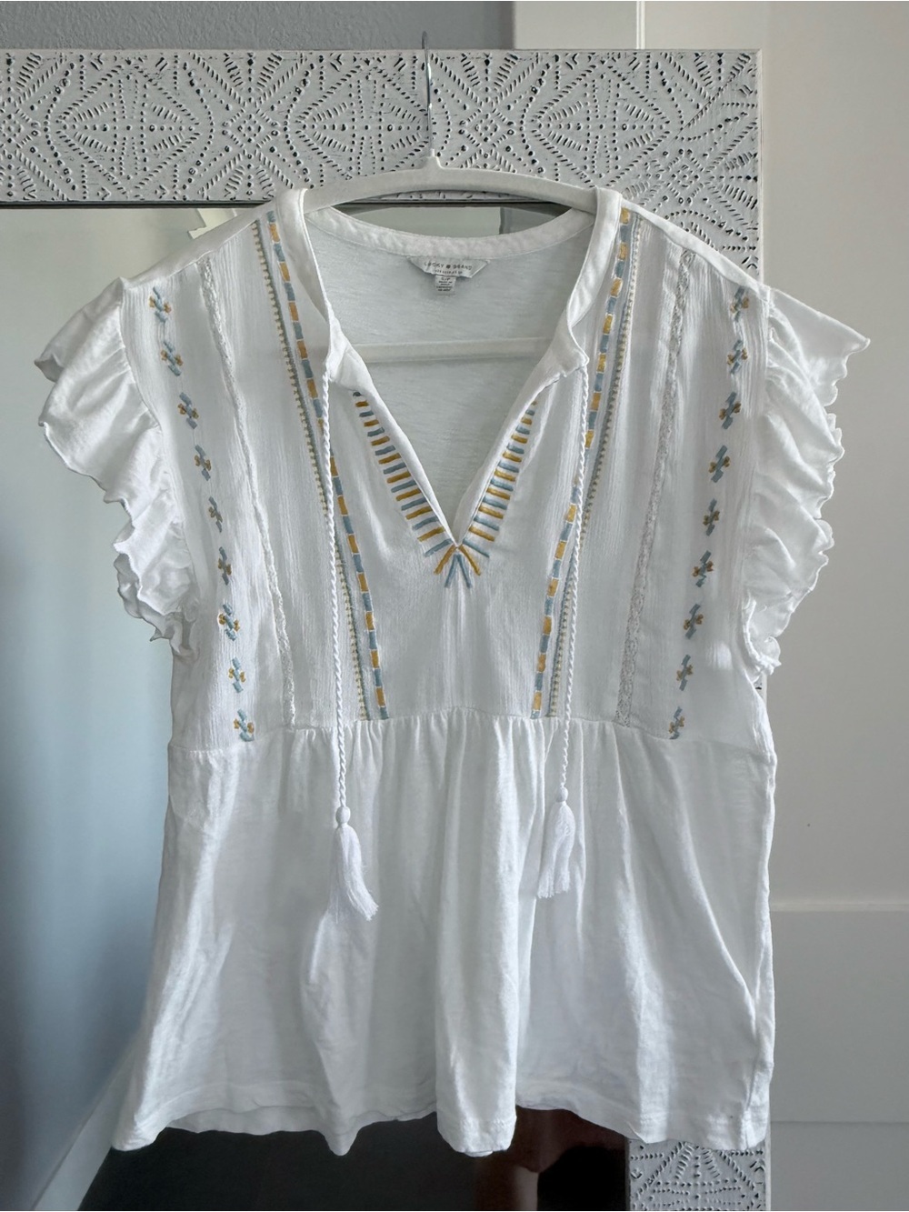 luke brand White Embroidered V-Neck Peasant Top with Tassels